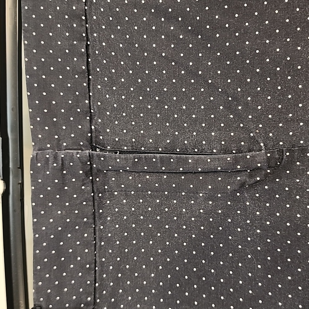 ANN TAYLOR WOMAN'S BERMUDA SHORTS - Picture 2 of 12